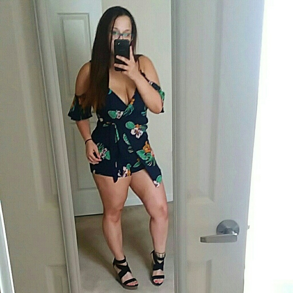 Vidette floral romper
